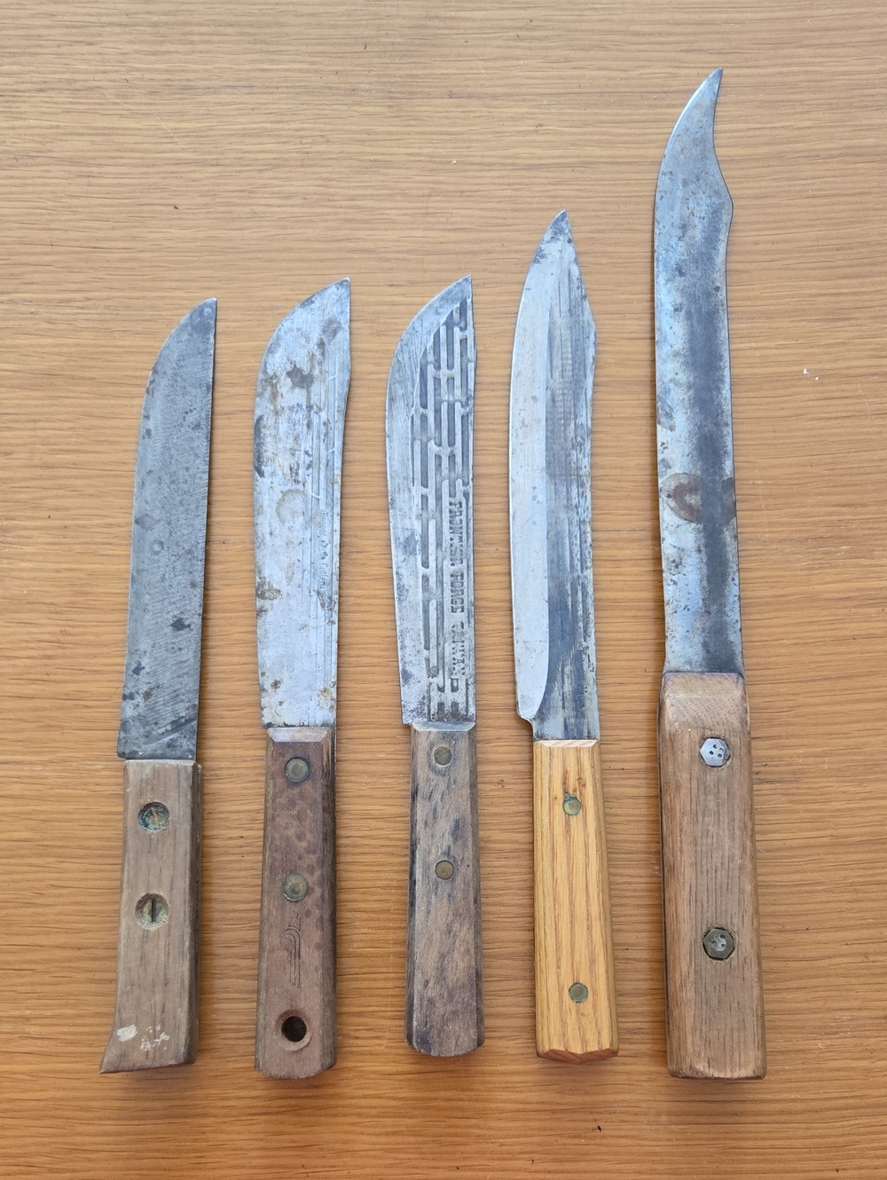 Vintage Rustic Wooden-Handle Utility Knife Set - Natural Brown